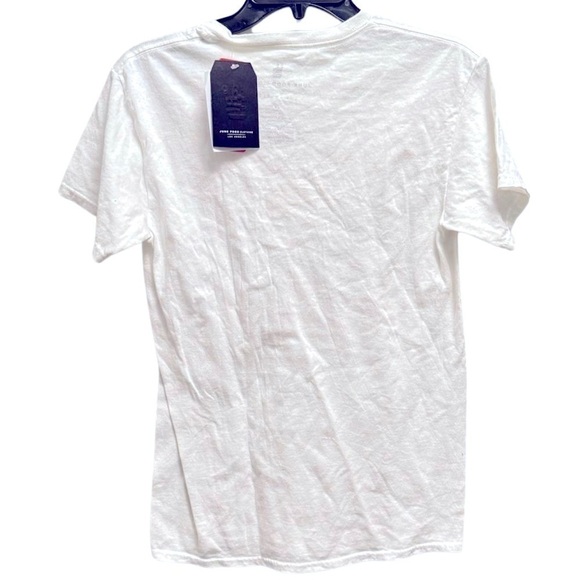 Junk Food Men's Budweiser Men Crew Neck Short Sleeve Printed T-Shirt, Psyche New - Picture 14 of 15